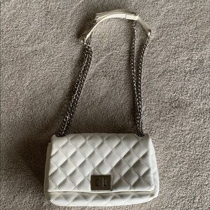 INC International Concepts Cream Quilted Bag Chanel-look
